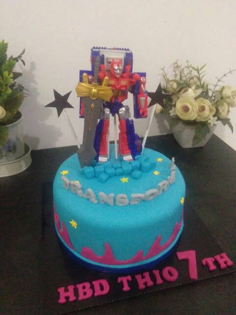 Detail Kue Ulang Tahun Transformer Nomer 47