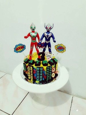 Detail Kue Ulang Tahun Ultraman Nomer 36