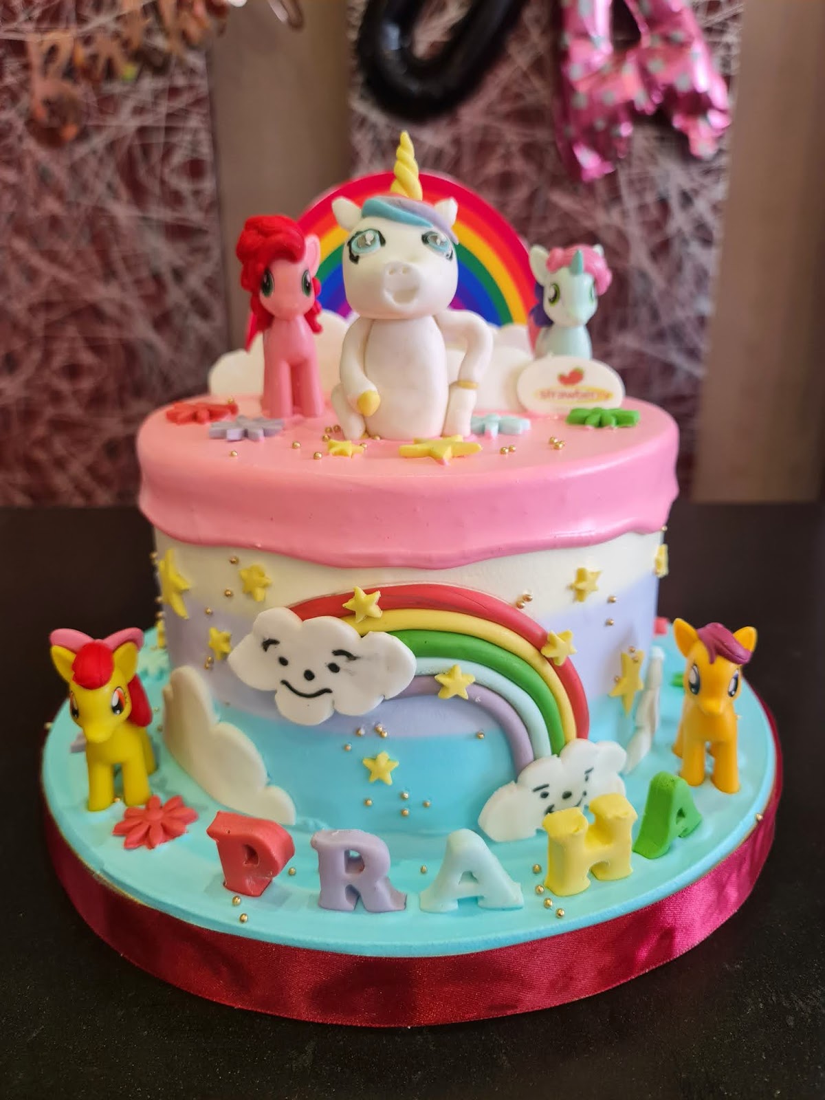 Detail Kue Ulang Tahun Unicorn Mewah Nomer 35