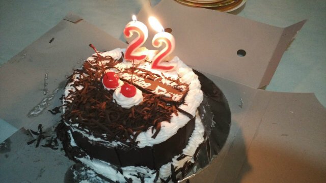 Detail Kue Ultah 22 Tahun Nomer 15