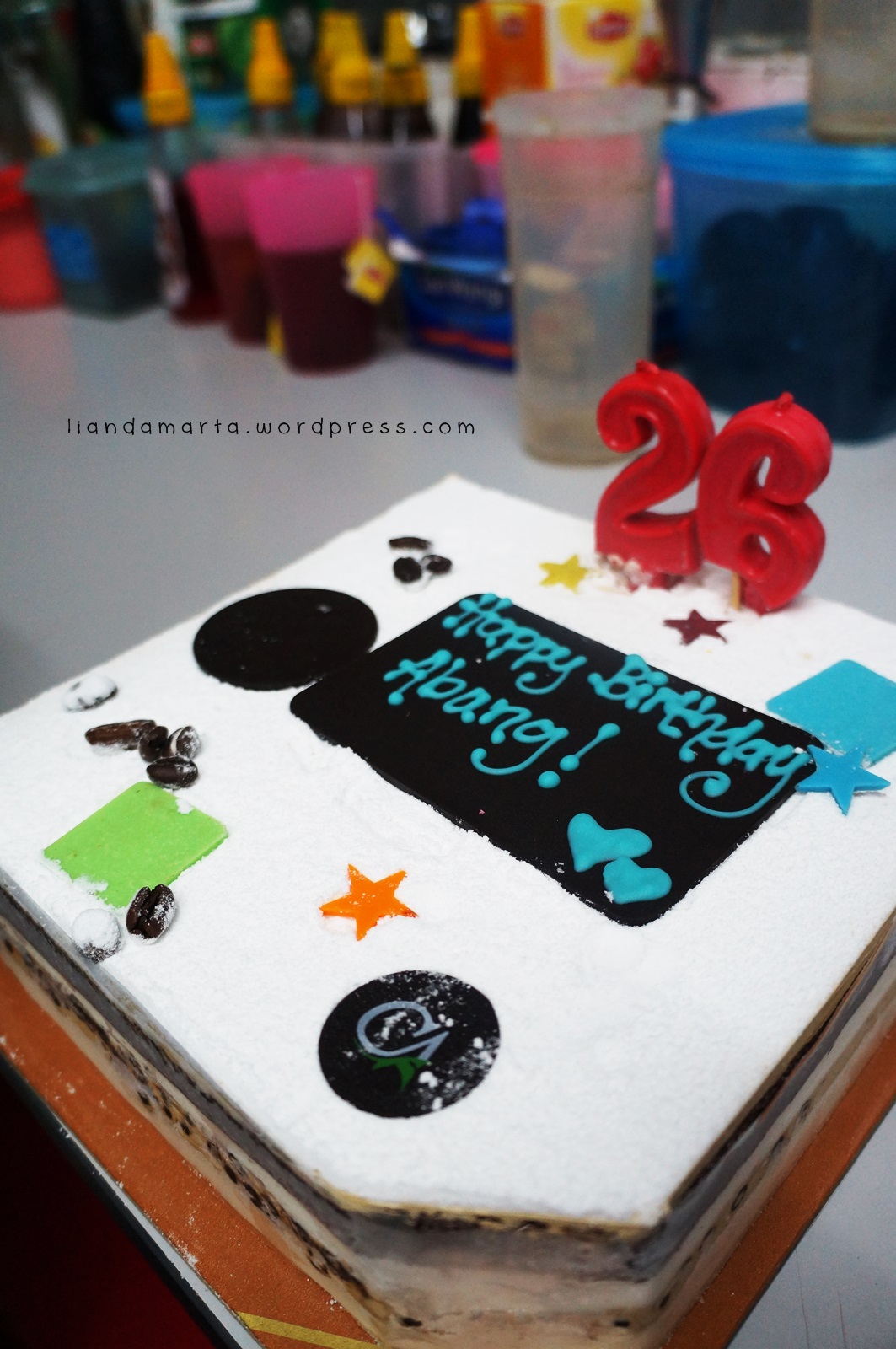 Detail Kue Ultah 26 Tahun Nomer 31