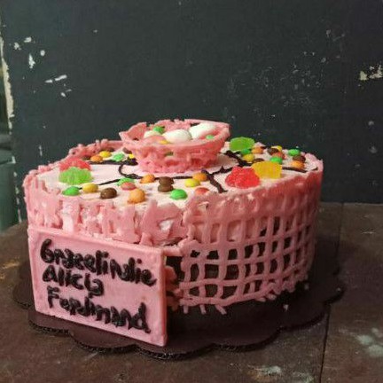 Detail Kue Ultah Bentuk Es Krim Nomer 53