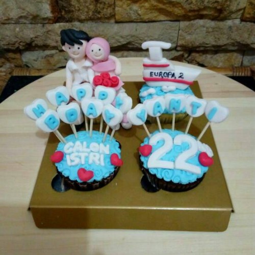 Detail Kue Ultah Cupcake Untuk Suami Nomer 16