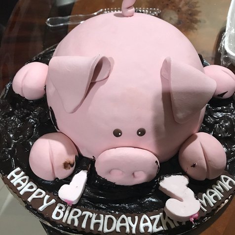 Detail Kue Ultah Gambar Babi Nomer 46