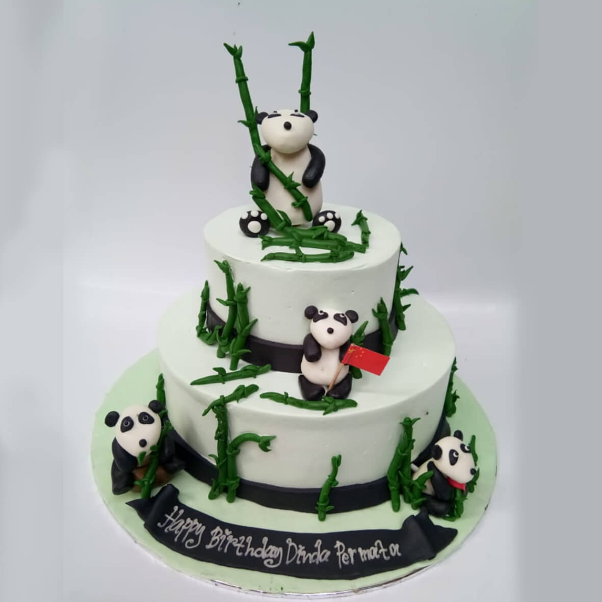 Detail Kue Ultah Gambar Panda Nomer 44