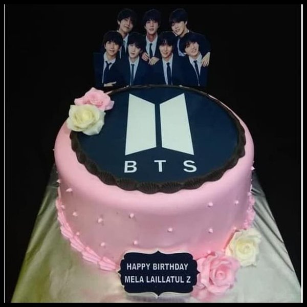 Detail Kue Ultah Logo Bts Nomer 11