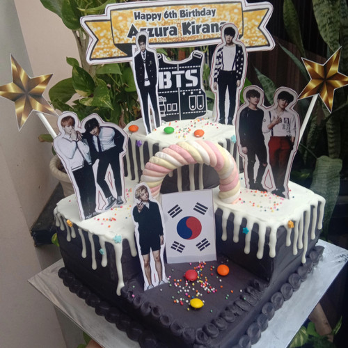 Detail Kue Ultah Logo Bts Nomer 18