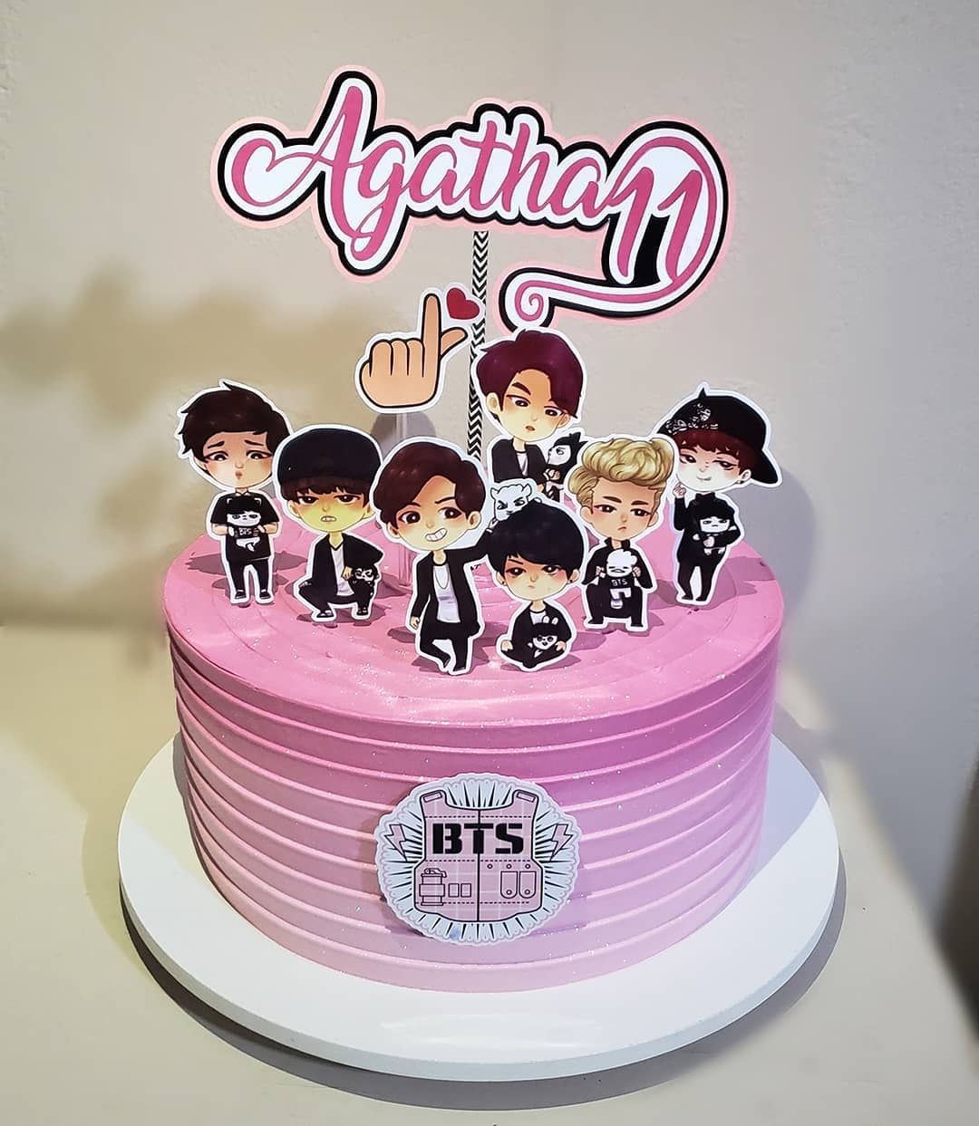 Detail Kue Ultah Logo Bts Nomer 38