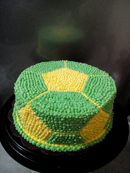 Detail Kue Ultah Motif Bola Nomer 43