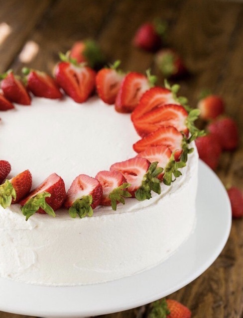 Detail Kue Ultah Strawberry Nomer 18