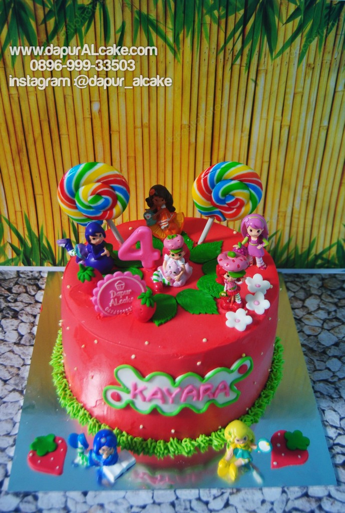 Detail Kue Ultah Strawberry Shortcake Nomer 44