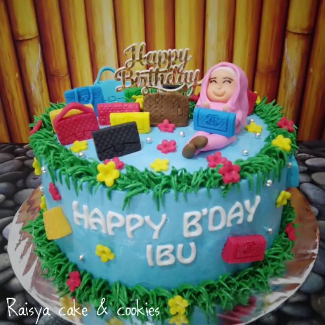 Detail Kue Ultah Tas Nomer 18