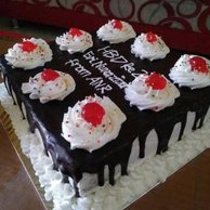 Detail Kue Ultah Warna Hitam Putih Nomer 34