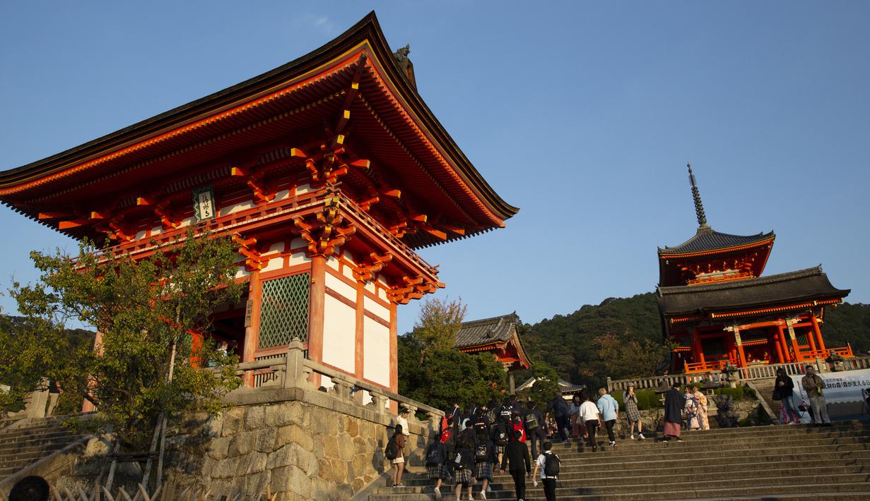 Kuil Di Kyoto - KibrisPDR