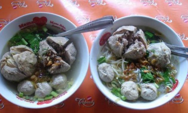 Detail Kuliner Bakso Di Bandung Nomer 18