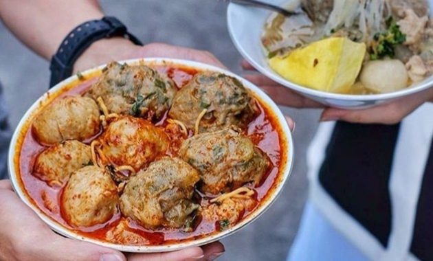 Detail Kuliner Bakso Di Bandung Nomer 6