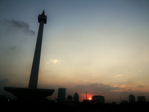 Detail Mewarnai Gambar Tugu Monas Nomer 50