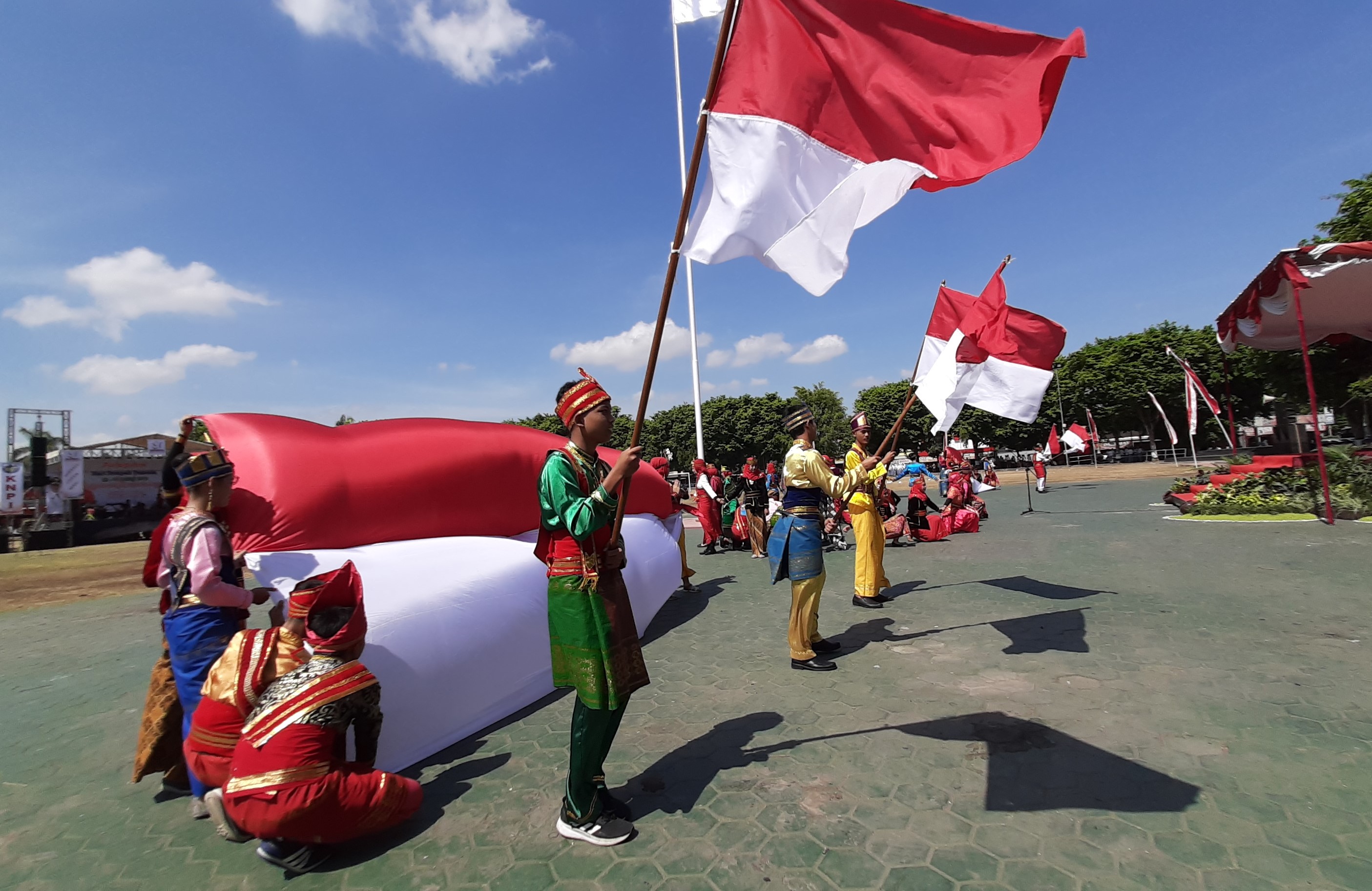 Detail Mewarnai Gambar Upacara Bendera Nomer 22