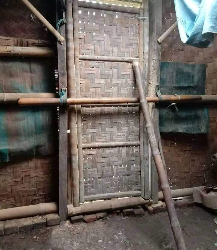 Detail Kunci Pintu Kayu Jaman Dulu Nomer 14