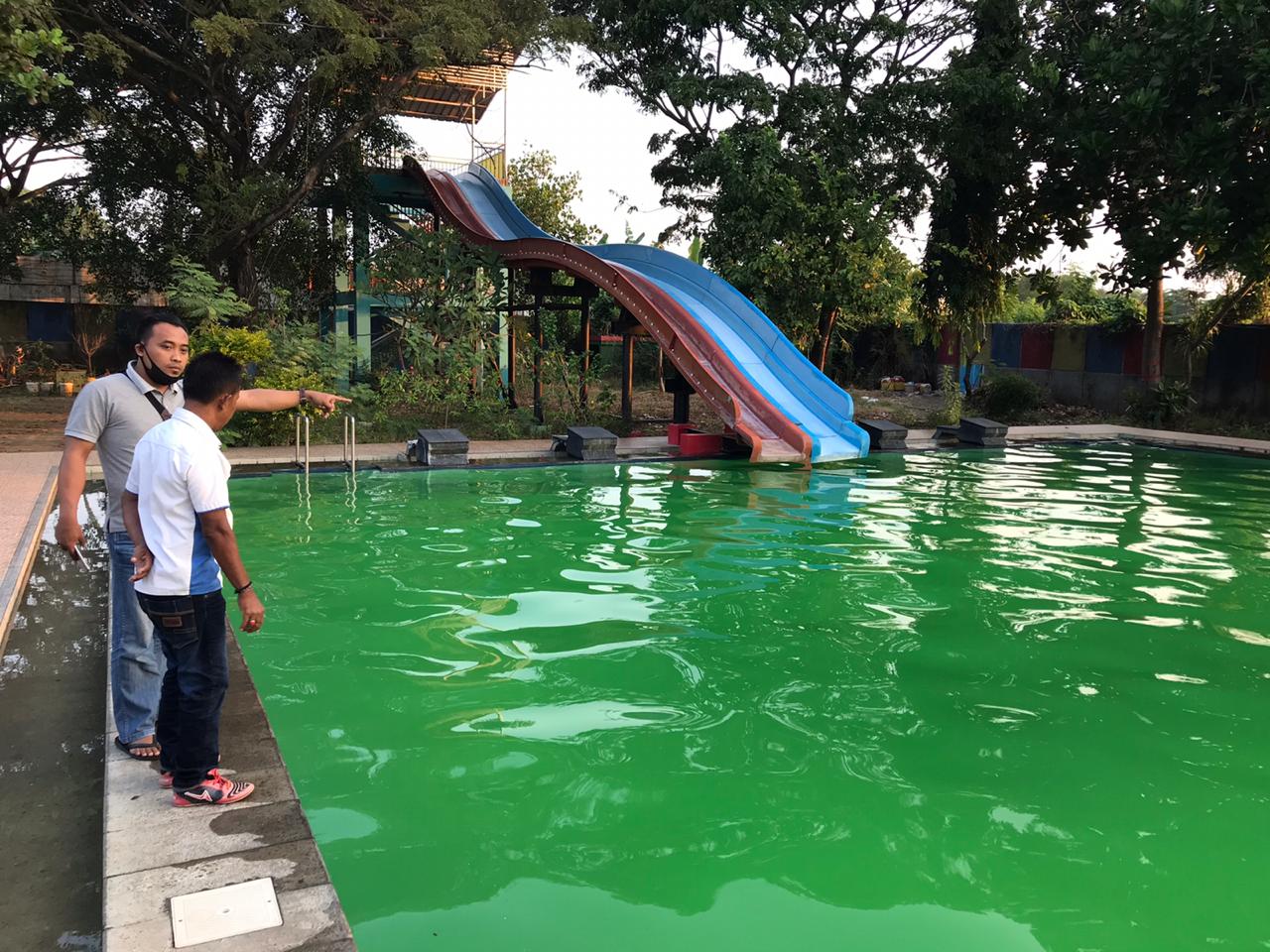 Detail Mewarnai Kolam Renang Nomer 33