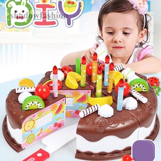 Detail Mewarnai Kue Ulang Tahun Dengan Crayon Nomer 38