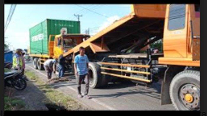Detail Mewarnai Truk Gandeng Nomer 42