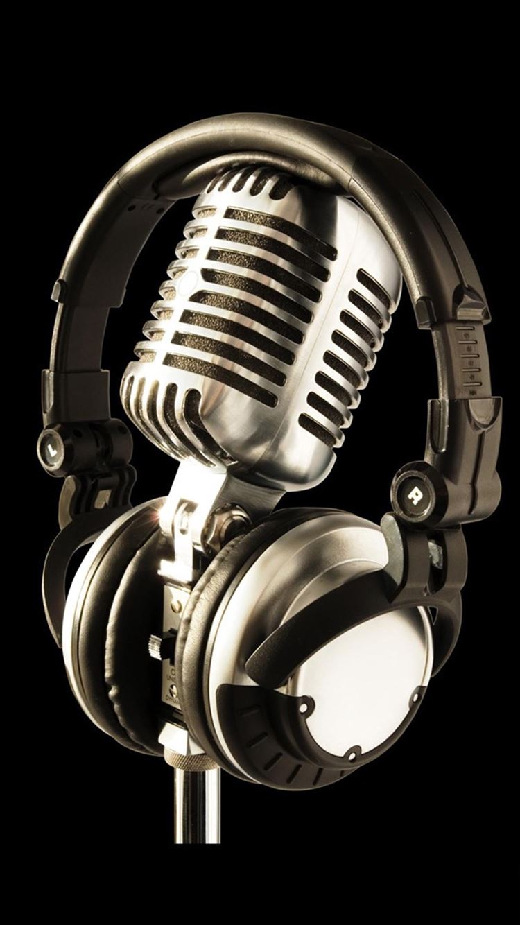 Detail Mic Wallpaper Nomer 54