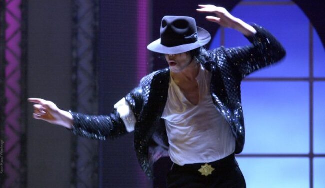 Detail Michael Jackson Pics Dancing Nomer 16