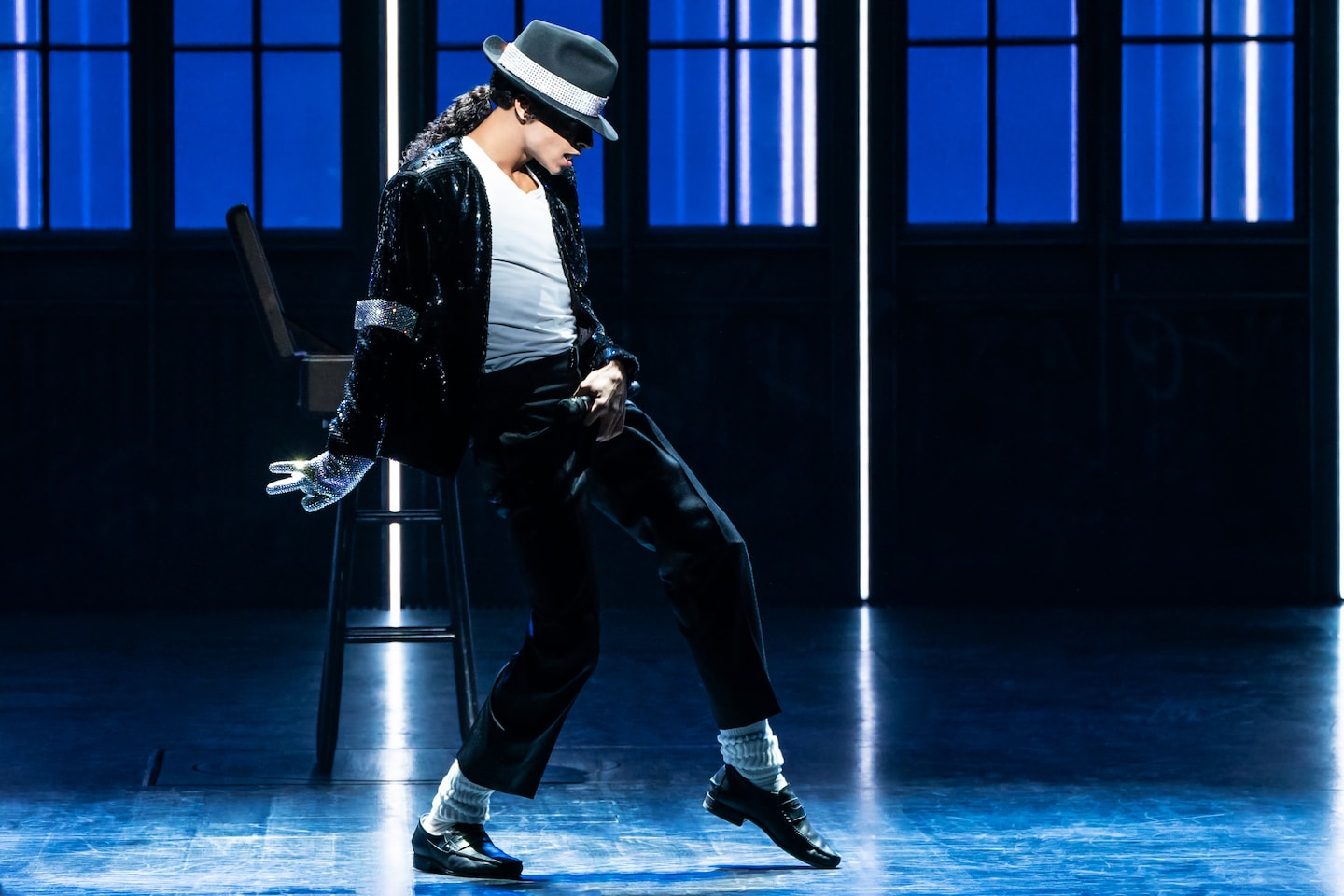 Detail Michael Jackson Pics Dancing Nomer 27