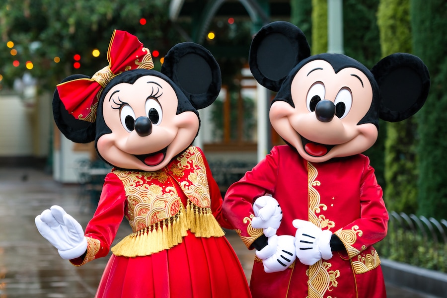 Detail Mickey And Minnie Photos Nomer 39