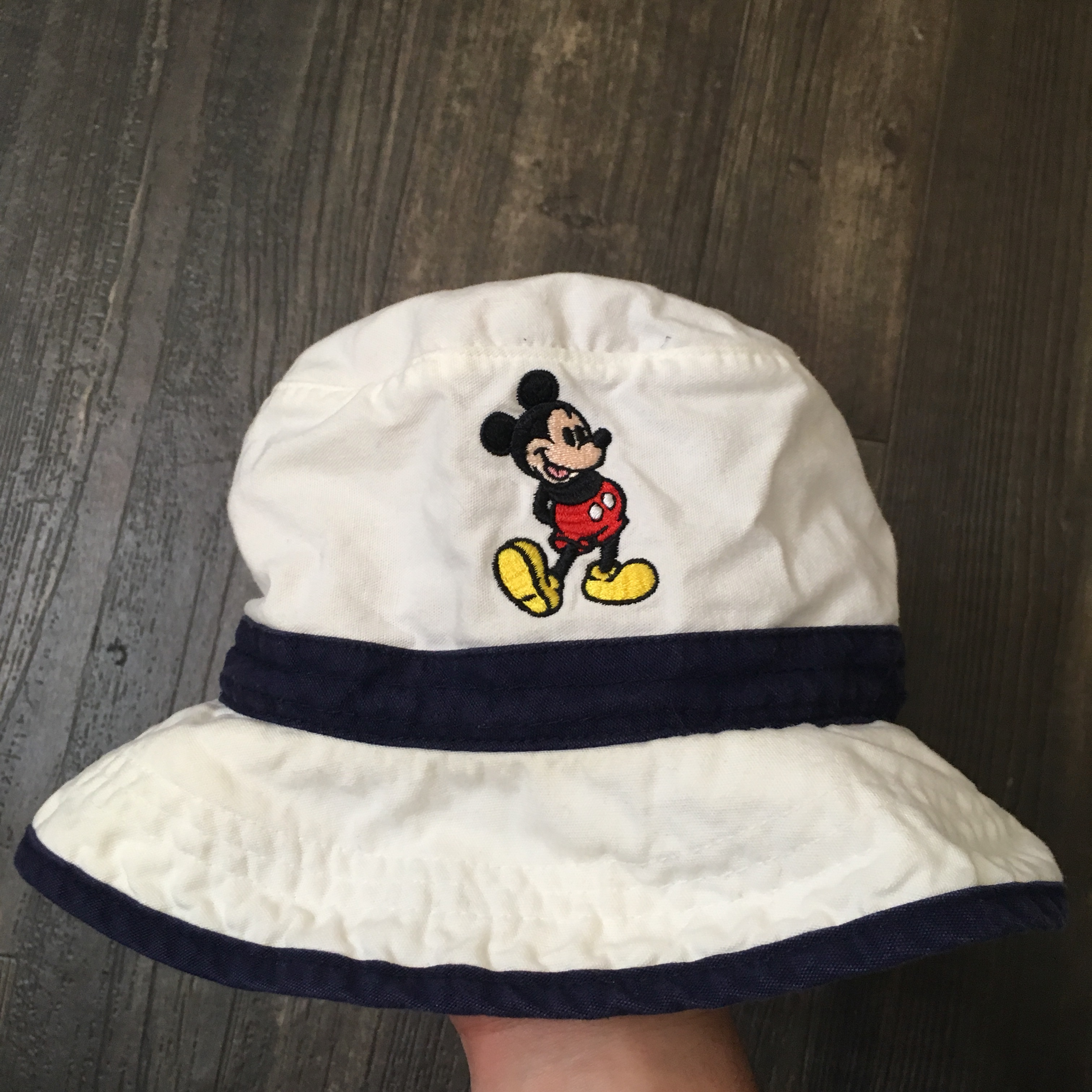 Detail Mickey Ear Bucket Hat Nomer 42