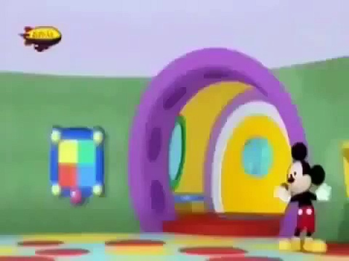 Detail Mickey Goofy On Mars Nomer 8