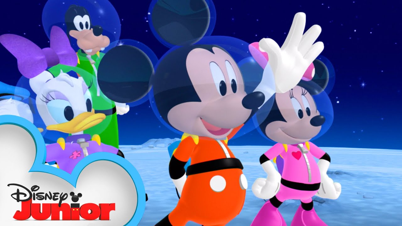 Detail Mickey Mouse And Friends Images Nomer 25