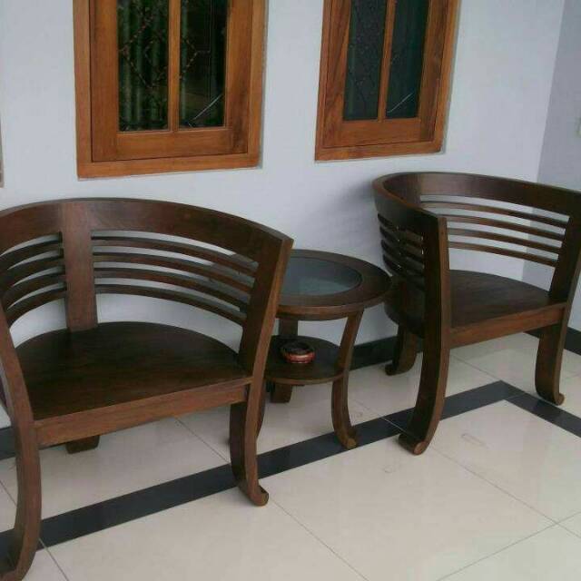 Detail Kursi Di Teras Rumah Nomer 5