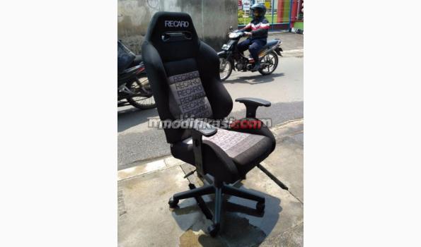 Detail Kursi Gaming Custom Nama Nomer 55