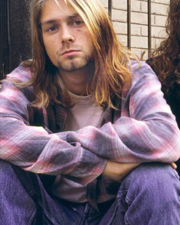 Detail Kurt Cobain Bunuh Diri Nomer 13
