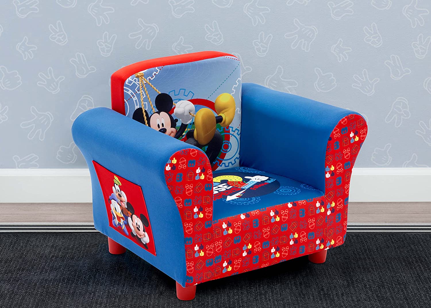Detail Mickey Mouse Armchair Nomer 14
