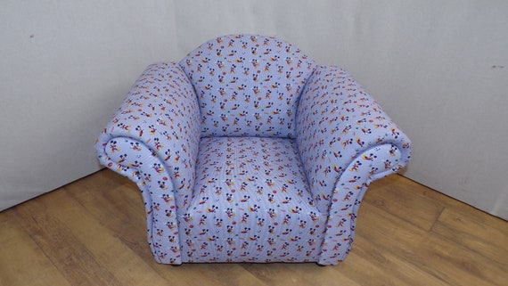 Detail Mickey Mouse Armchair Nomer 48