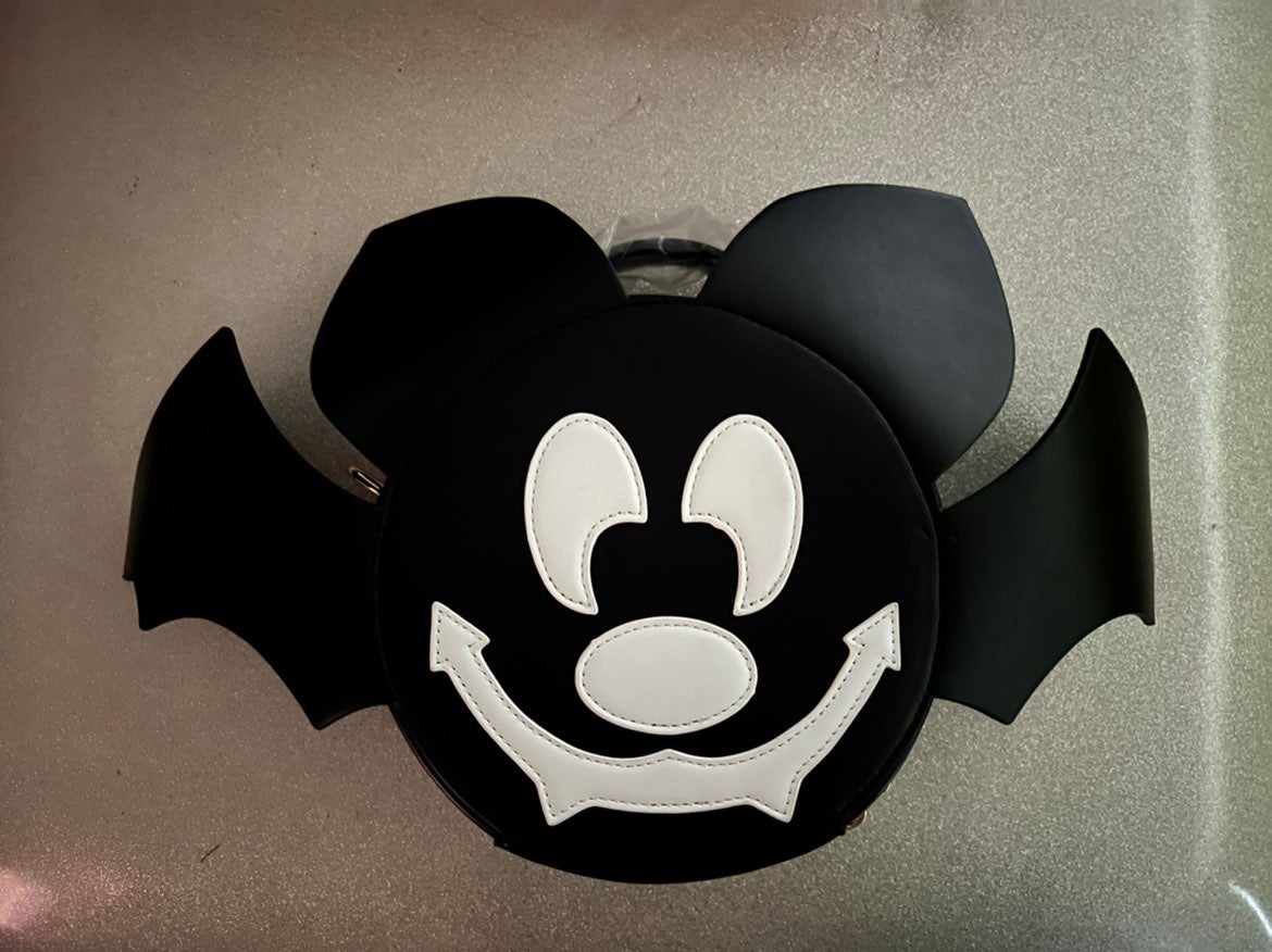 Detail Mickey Mouse Bat Backpack Nomer 30