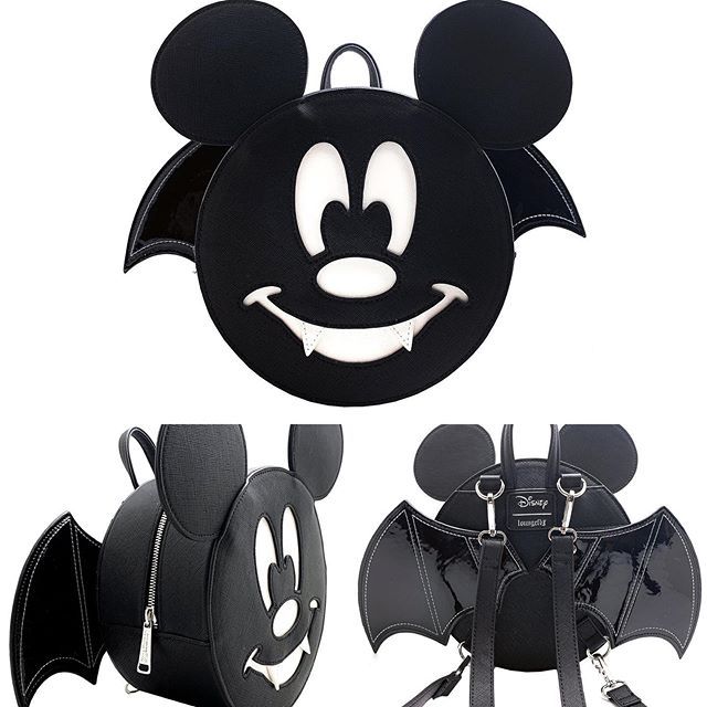 Detail Mickey Mouse Bat Backpack Nomer 7
