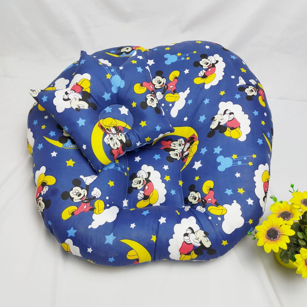 Detail Mickey Mouse Bean Bag Couch Nomer 30