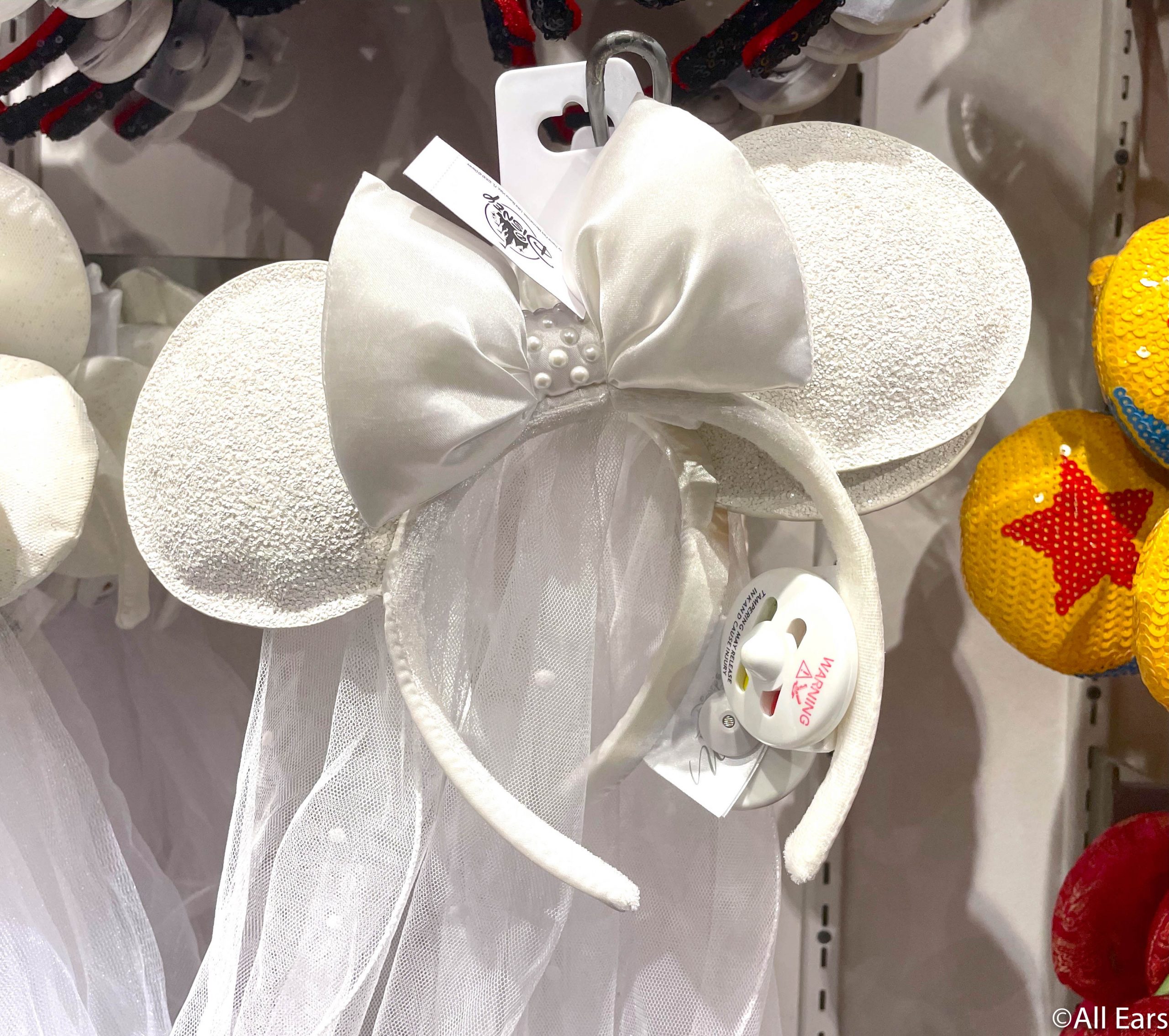 Detail Mickey Mouse Bride Ears Nomer 4