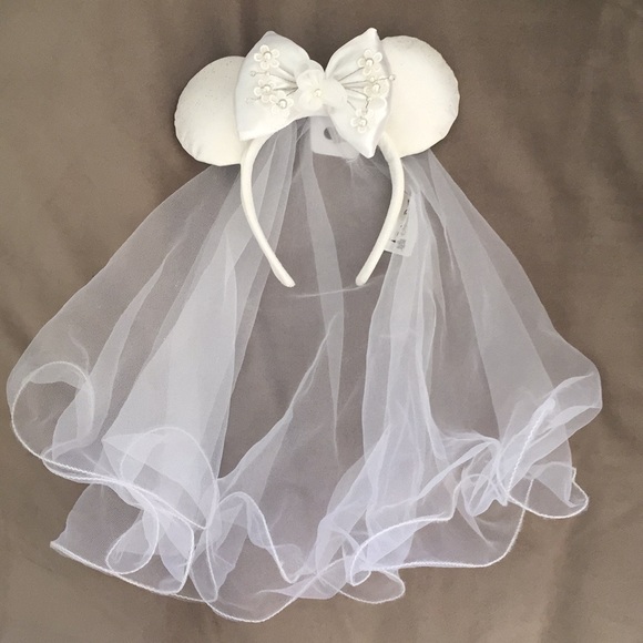 Detail Mickey Mouse Bride Ears Nomer 31