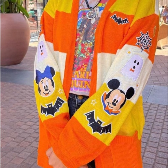 Detail Mickey Mouse Candy Corn Cardigan Nomer 7