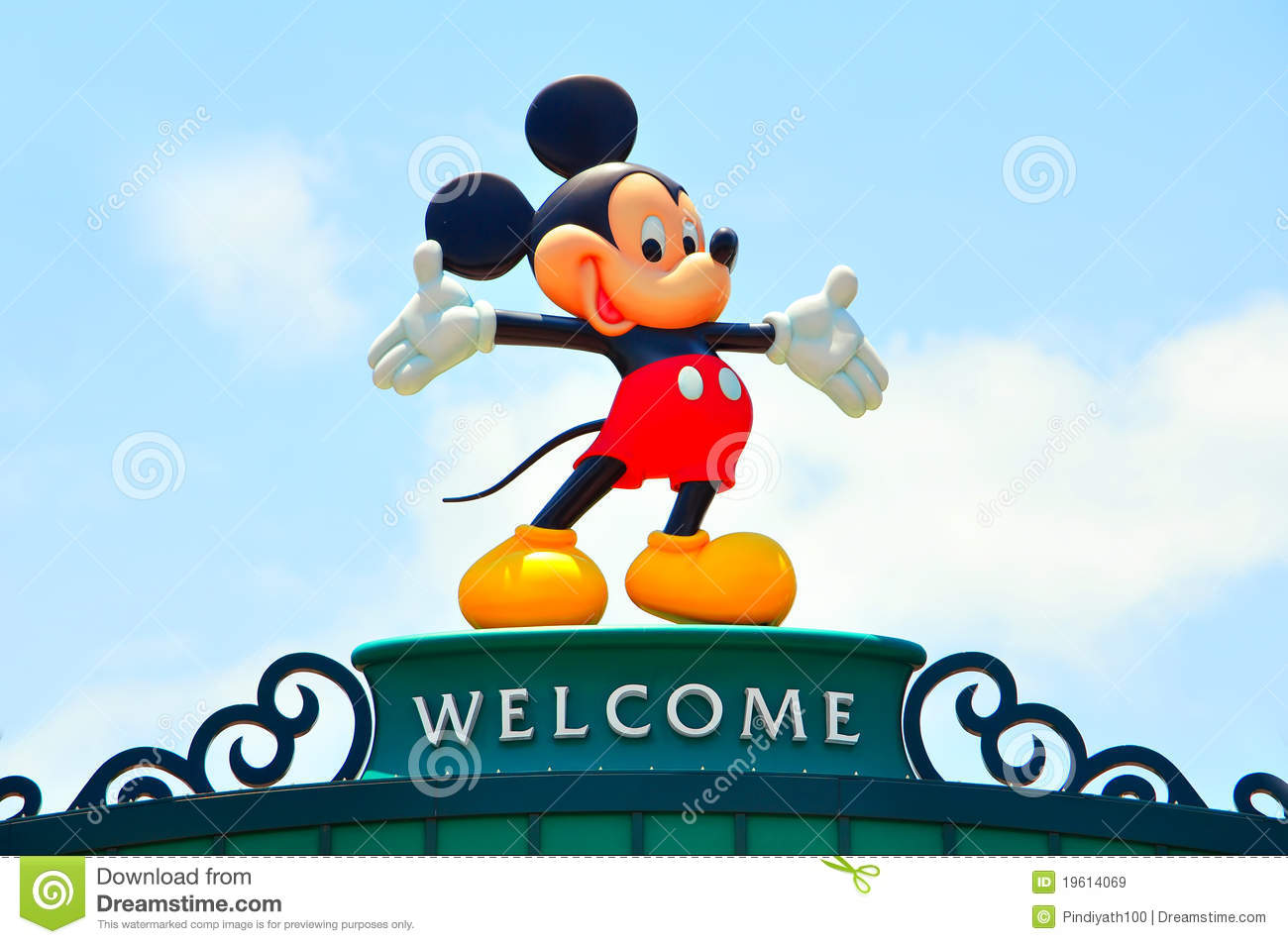 Detail Mickey Mouse Free Picture Nomer 39