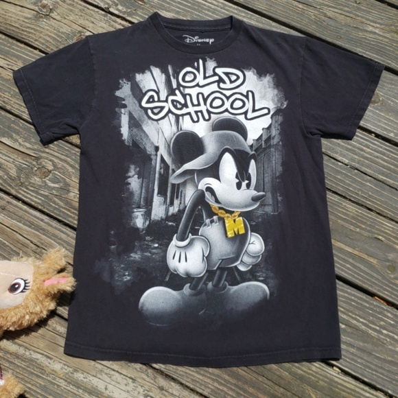 Detail Mickey Mouse Gangster Shirt Nomer 5