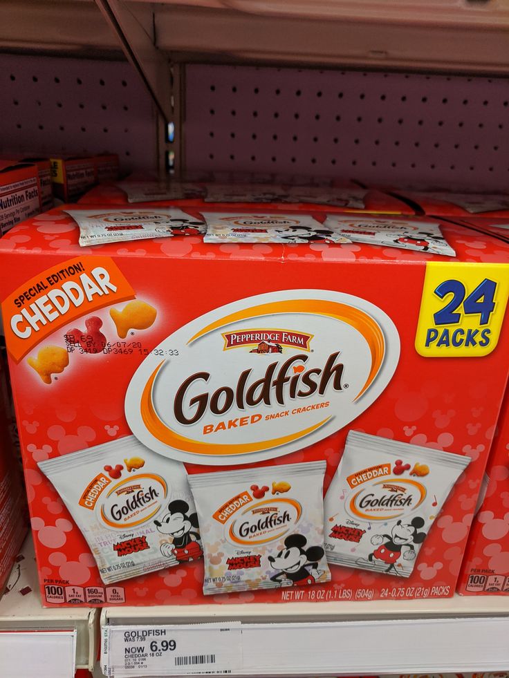 Detail Mickey Mouse Goldfish 24 Pack Nomer 18