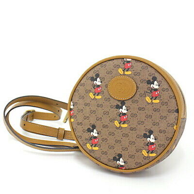 Detail Mickey Mouse Gucci Backpack Nomer 32