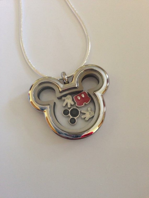 Detail Mickey Mouse Living Locket Nomer 18