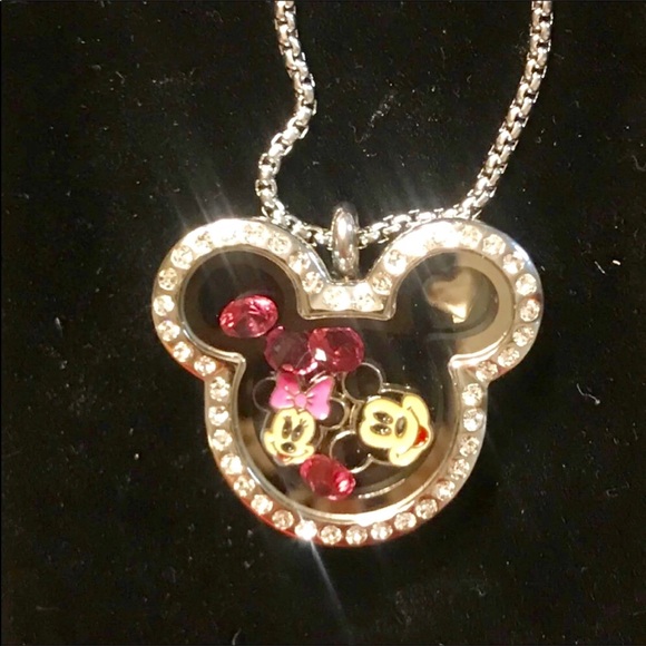 Detail Mickey Mouse Living Locket Nomer 58